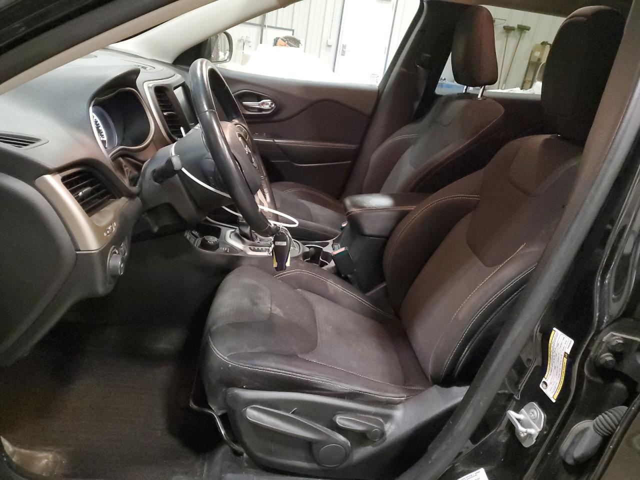 2015 Jeep Cherokee Latitude VIN: 1C4PJMCS8FW546423 Lot: 91903485