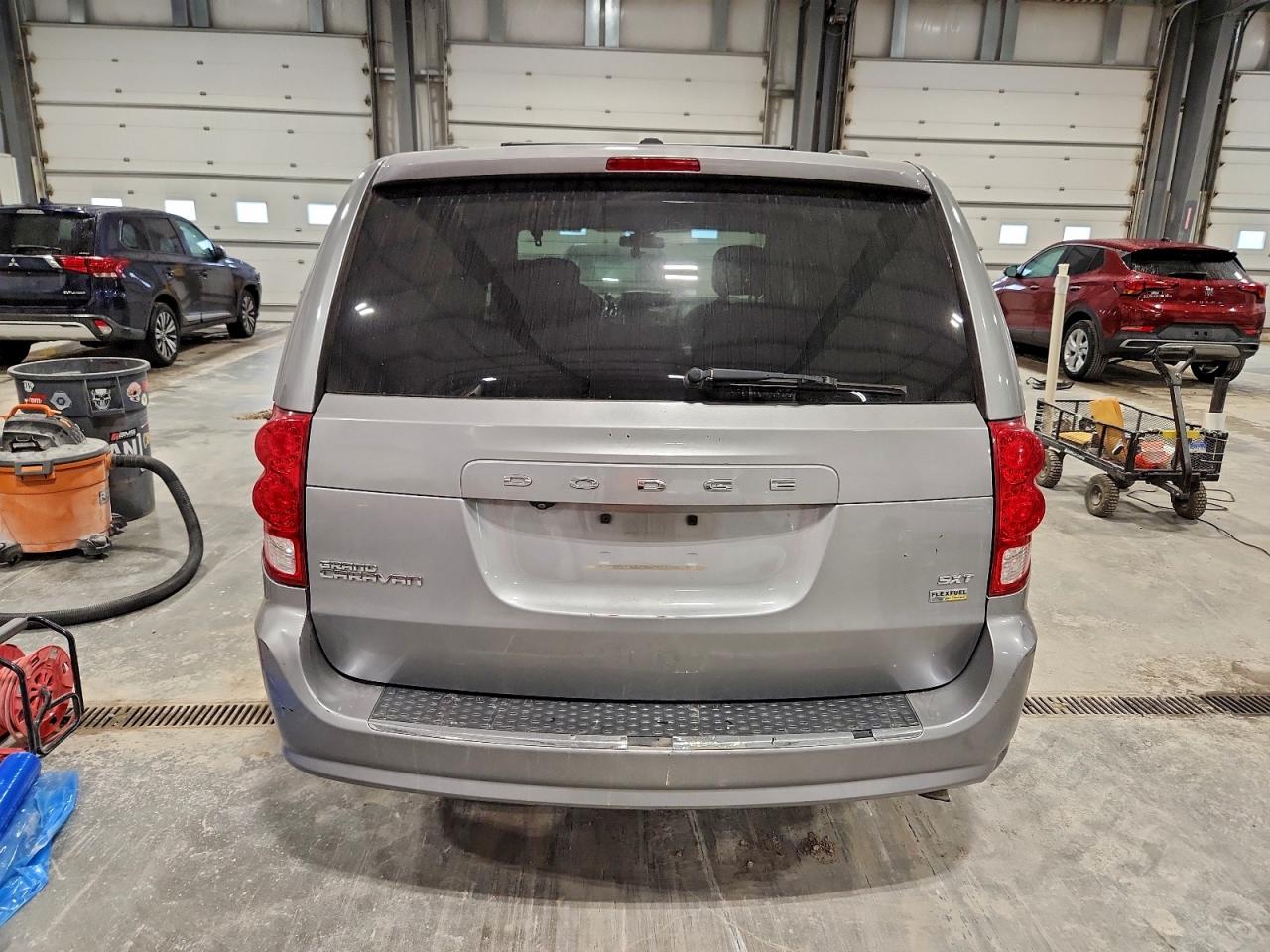 2018 Dodge Grand Caravan Sxt VIN: 2C4RDGCG2JR299978 Lot: 93859725