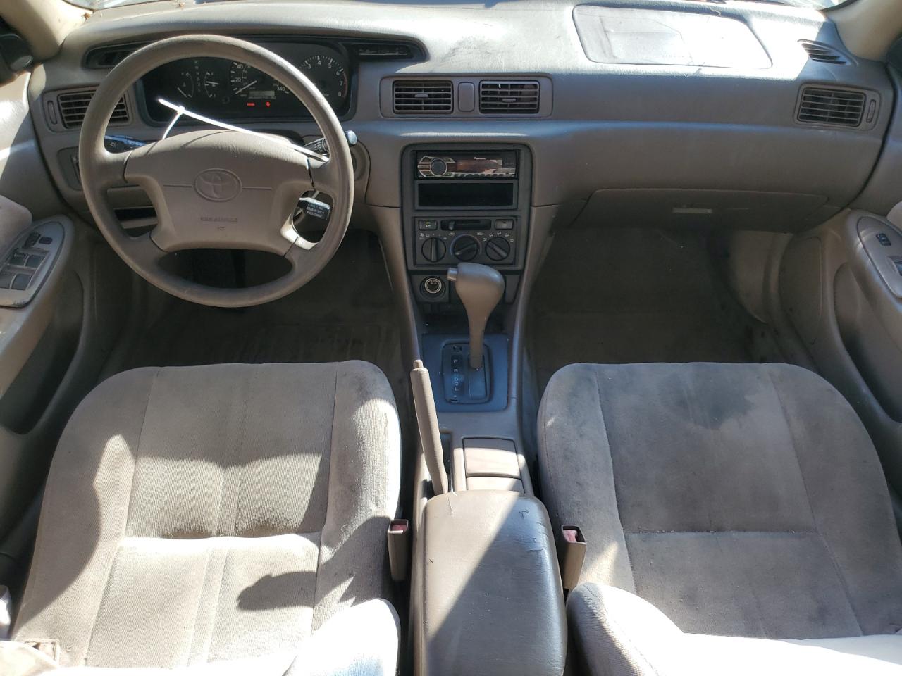 1999 Toyota Camry Le VIN: JT2BF22K0X0171528 Lot: 90367745