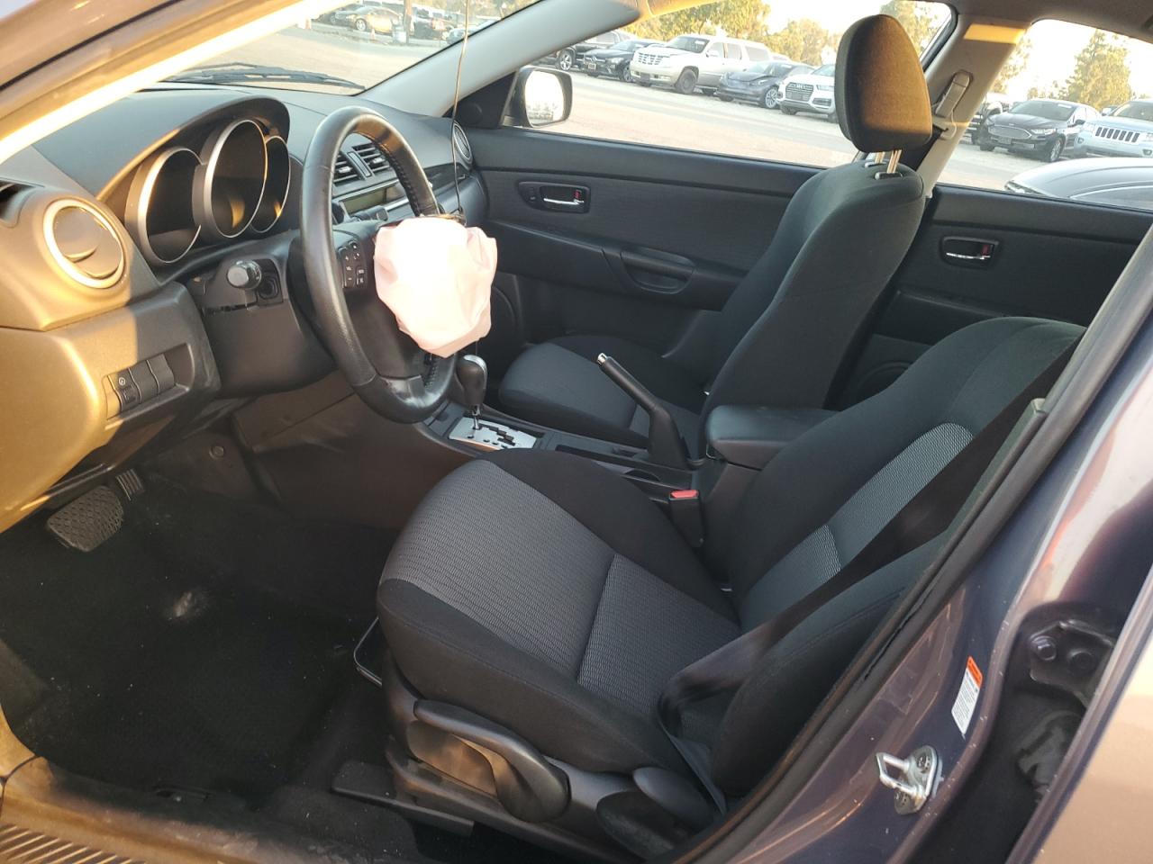 2008 Mazda 3 I VIN: JM1BK32F781137013 Lot: 91351725