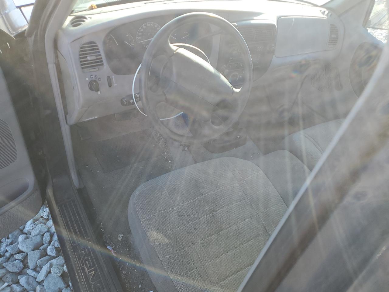 1997 Ford Ranger VIN: 1FTCR10A5VPB27570 Lot: 91858545