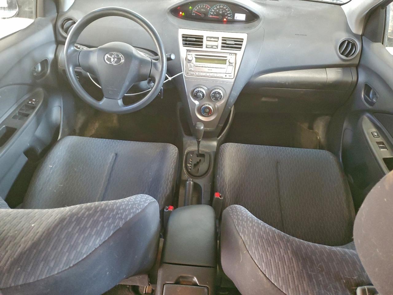 2009 Toyota Yaris VIN: JTDBT923491328105 Lot: 94113805