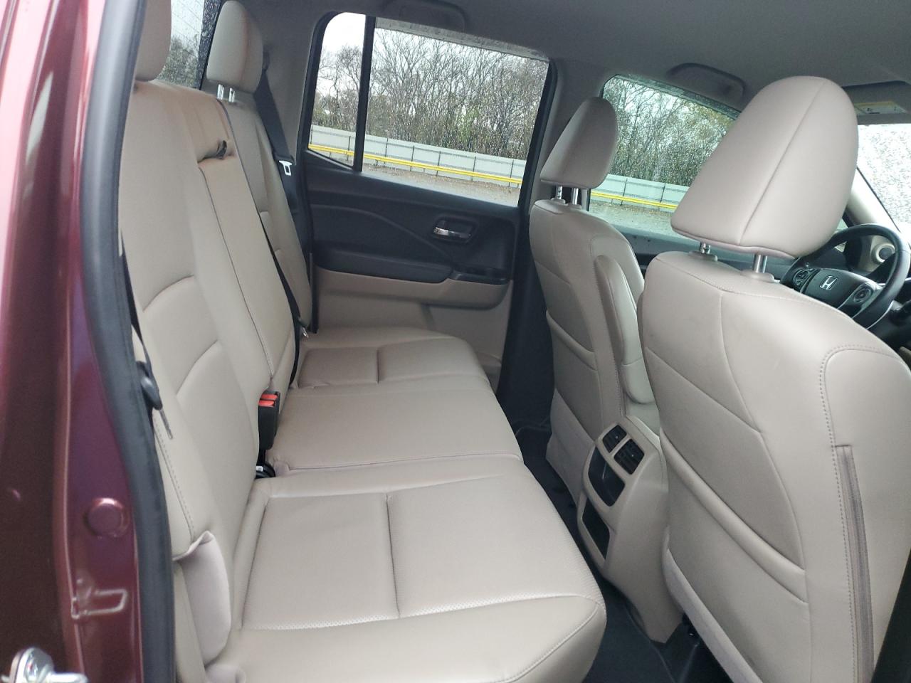 2017 Honda Ridgeline Rtl VIN: 5FPYK3F68HB011536 Lot: 93139805