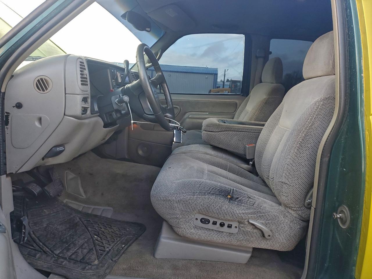 1997 Chevrolet Gmt-400 K1500 VIN: 2GCEK19R3V1276692 Lot: 94950975