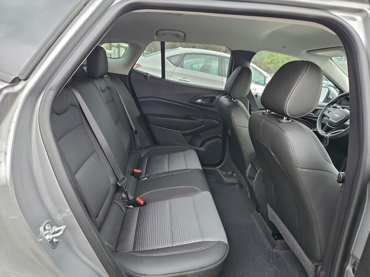 2025 Chevrolet Trax 1Lt VIN: KL77LHEP2SC144898 Lot: 92982355