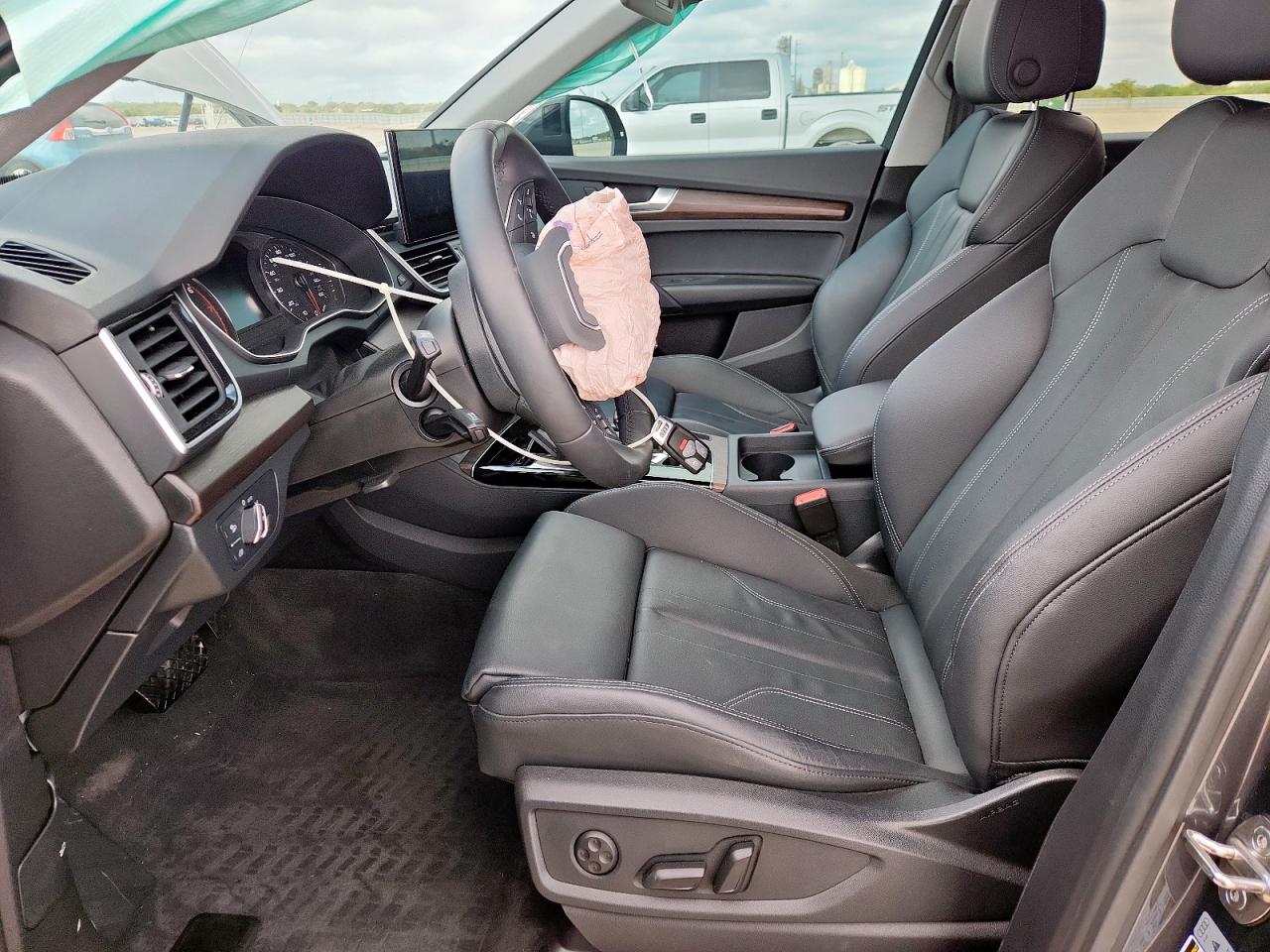 2024 Audi Q5 Premium 45 VIN: WA1GAAFY4R2143365 Lot: 92955345