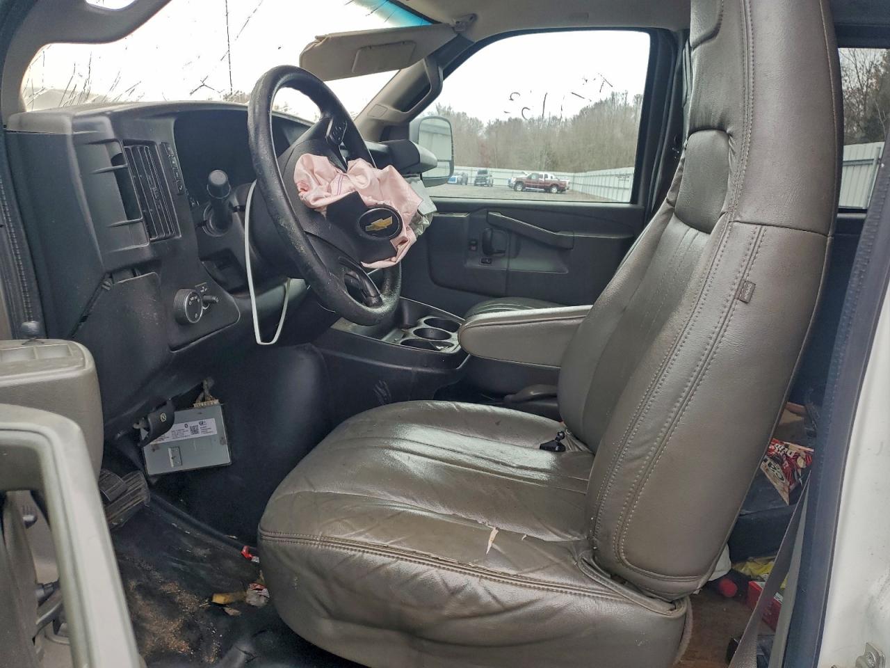 2016 Chevrolet Express G3500 Ls VIN: 1GAZGNFG7G1177887 Lot: 94133025