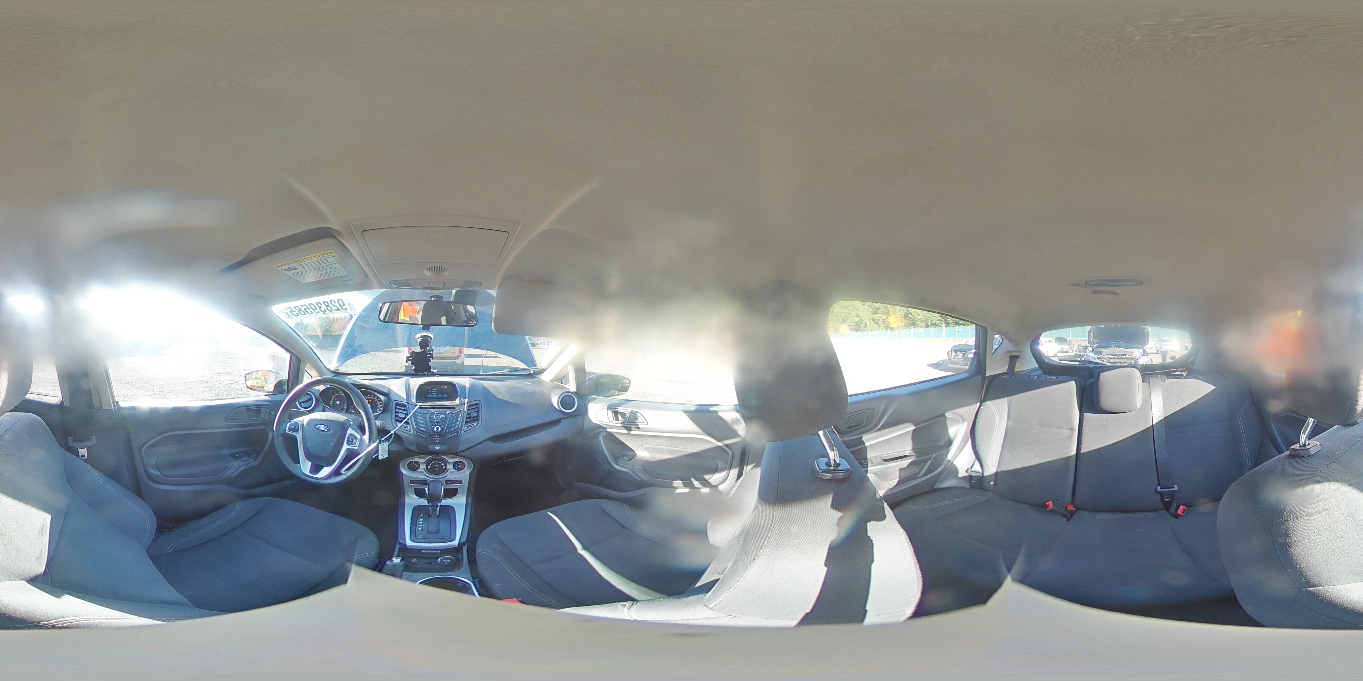 2018 Ford Fiesta Se VIN: 3FADP4EJ9JM124021 Lot: 92839585