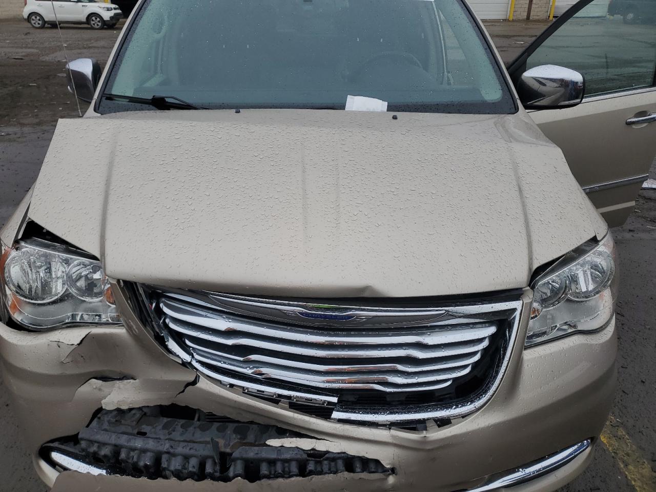 2013 Chrysler Town & Country Touring L VIN: 2C4RC1CG5DR508604 Lot: 93319885