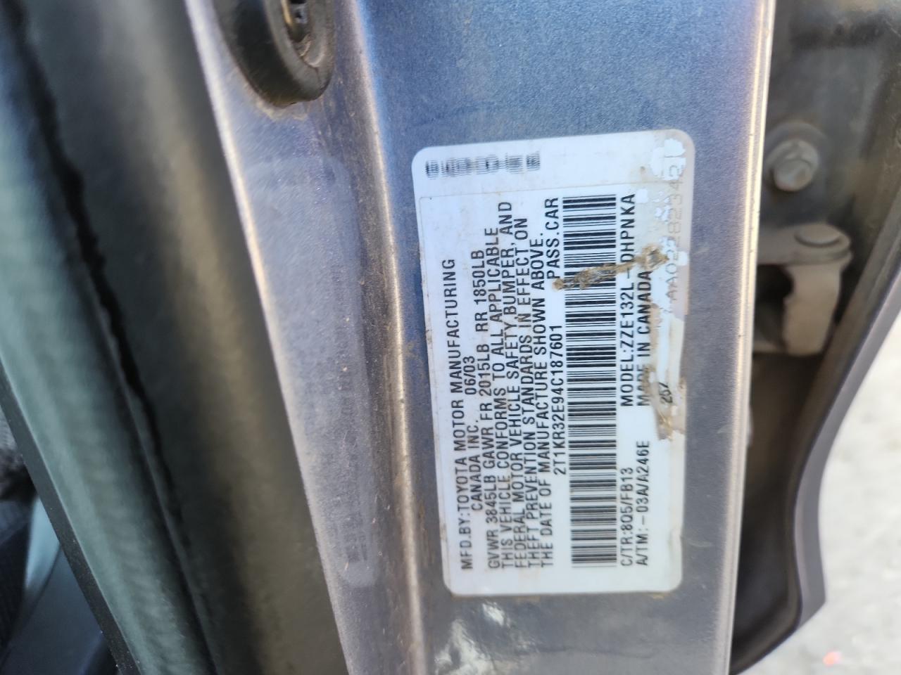 2004 Toyota Corolla Matrix Xr VIN: 2T1KR32E94C187601 Lot: 91804135