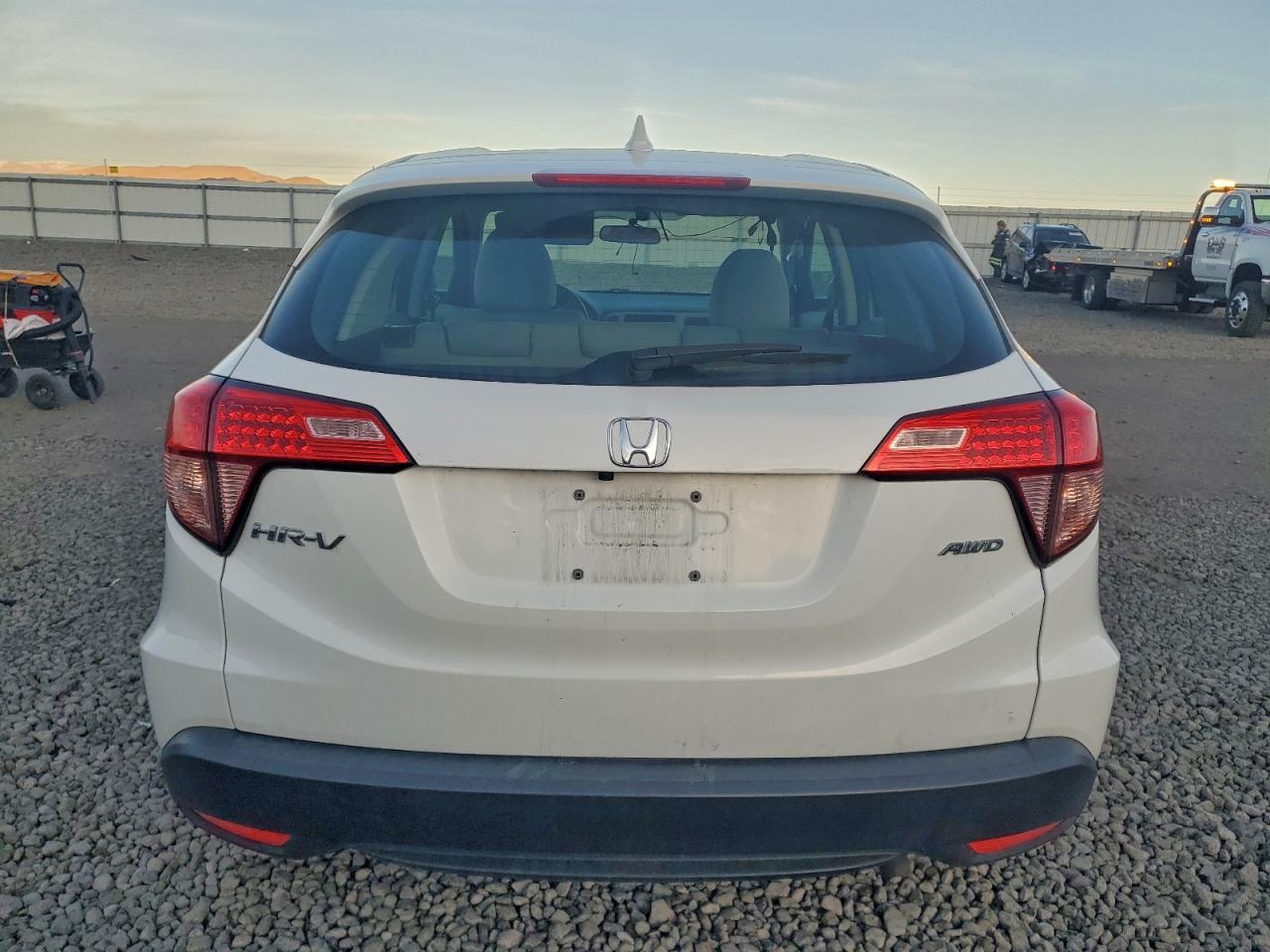 2018 Honda Hr-V Lx VIN: 3CZRU6H35JM703096 Lot: 94111545