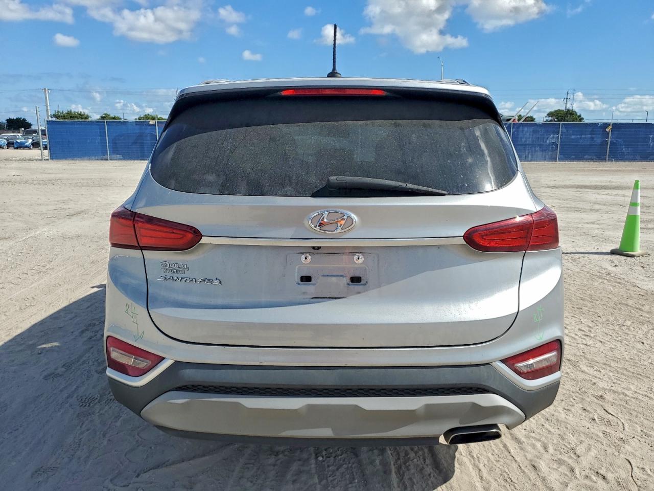 2020 Hyundai Santa Fe Se VIN: 5NMS23ADXLH221471 Lot: 93888805