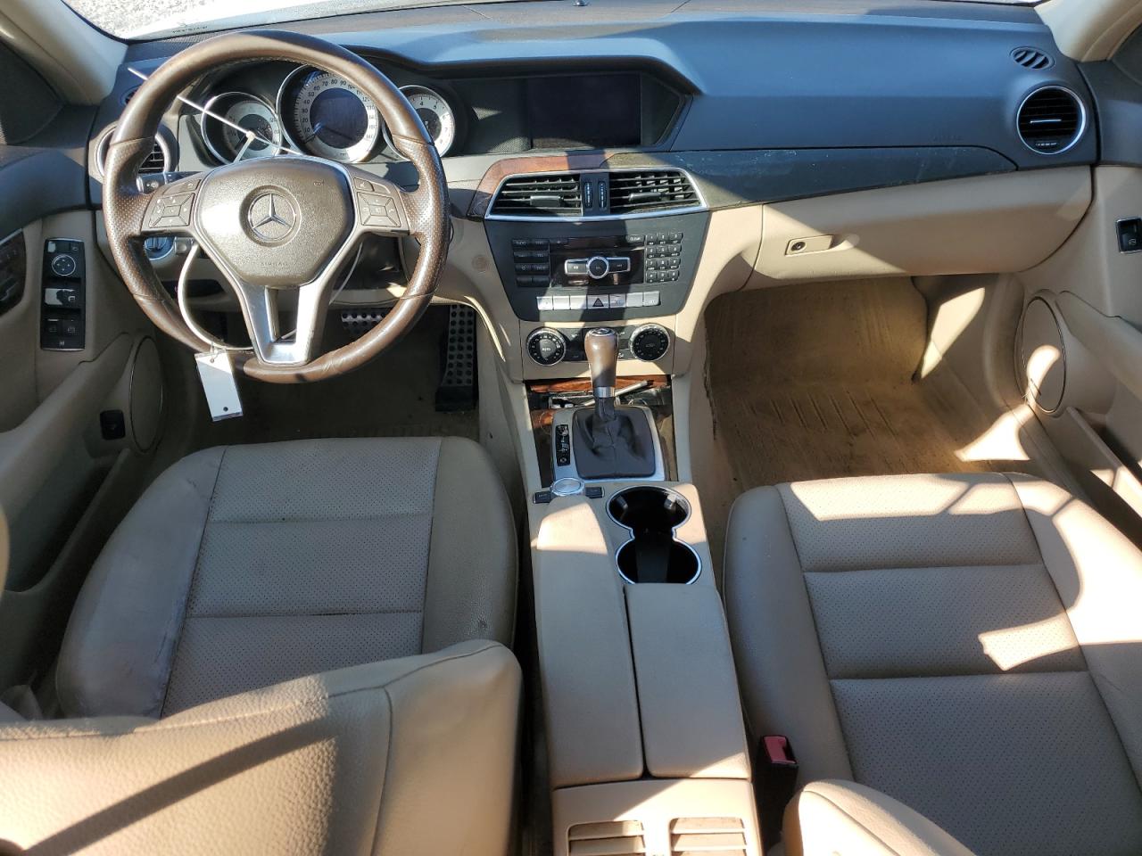 2014 Mercedes-Benz C 350 VIN: WDDGF5HB3EA950506 Lot: 91615375