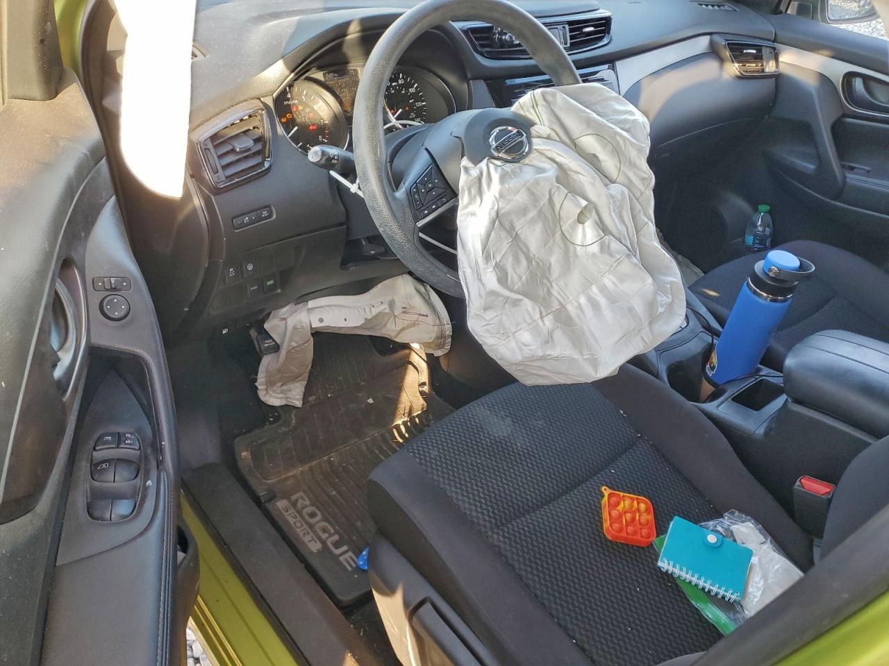 2020 Nissan Rogue Sport S VIN: JN1BJ1CV5LW263141 Lot: 94414255