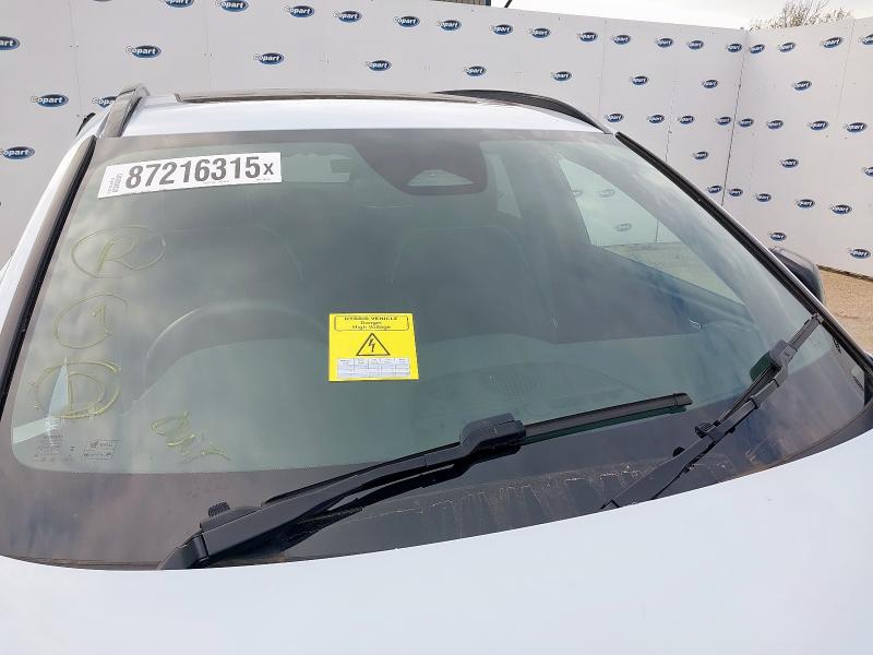 2024 VOLVO XC40 2.0 B3P ULTIMATE DARK 5DR AUTO