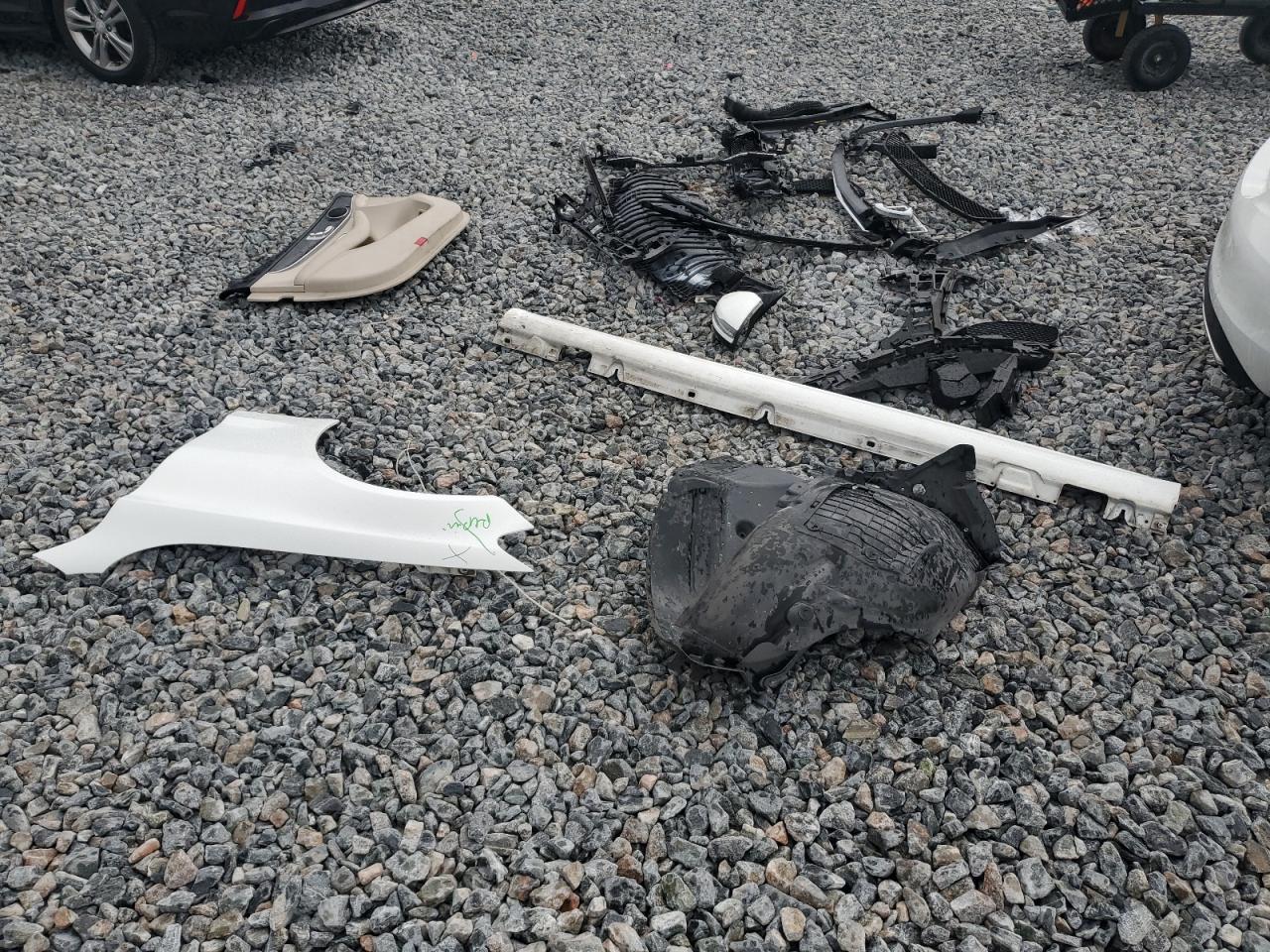 2017 Mercedes-Benz C 300 VIN: 55SWF4JB2HU205198 Lot: 91368705