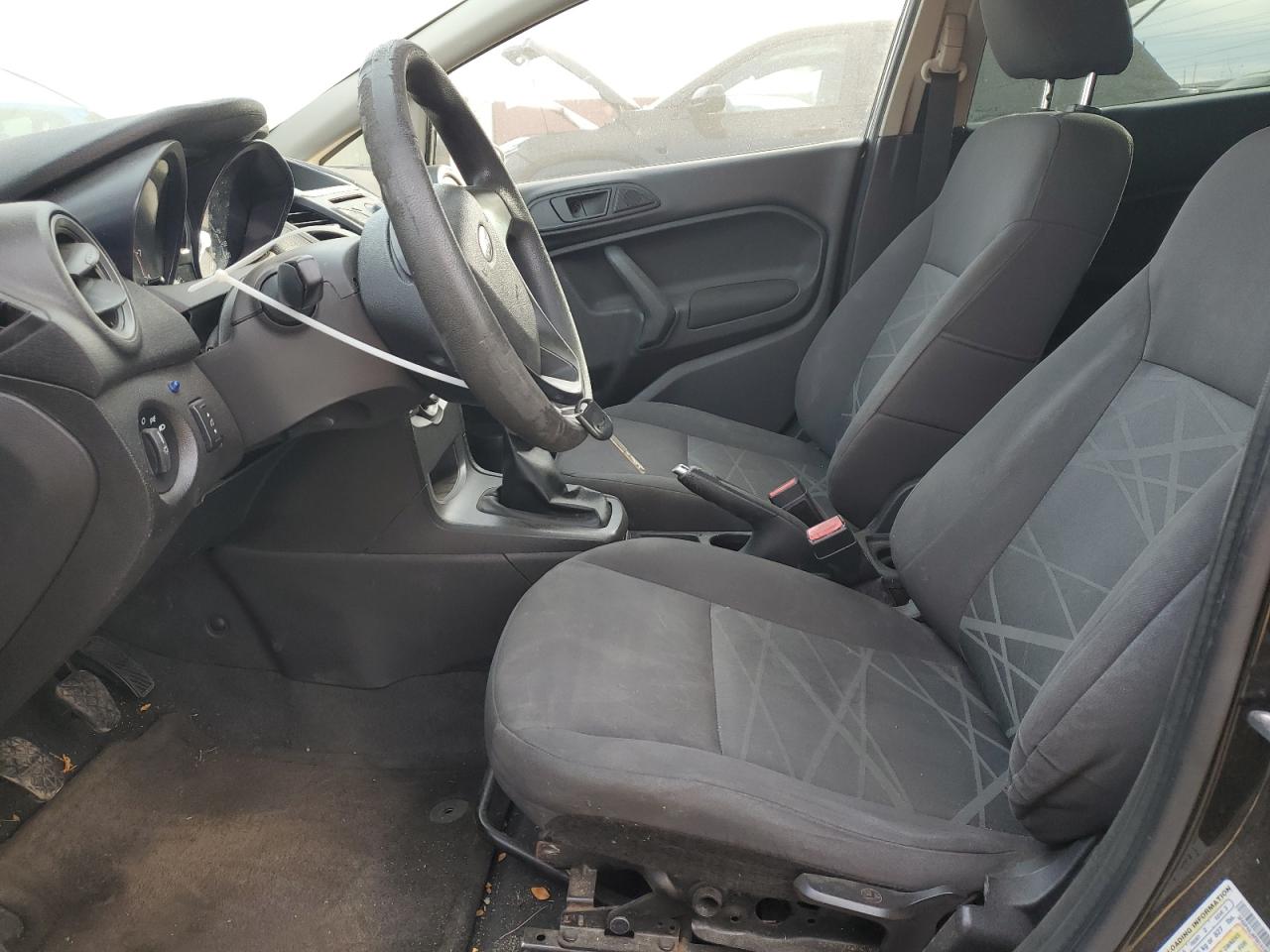 2015 Ford Fiesta S VIN: 3FADP4AJ8FM141860 Lot: 91668615