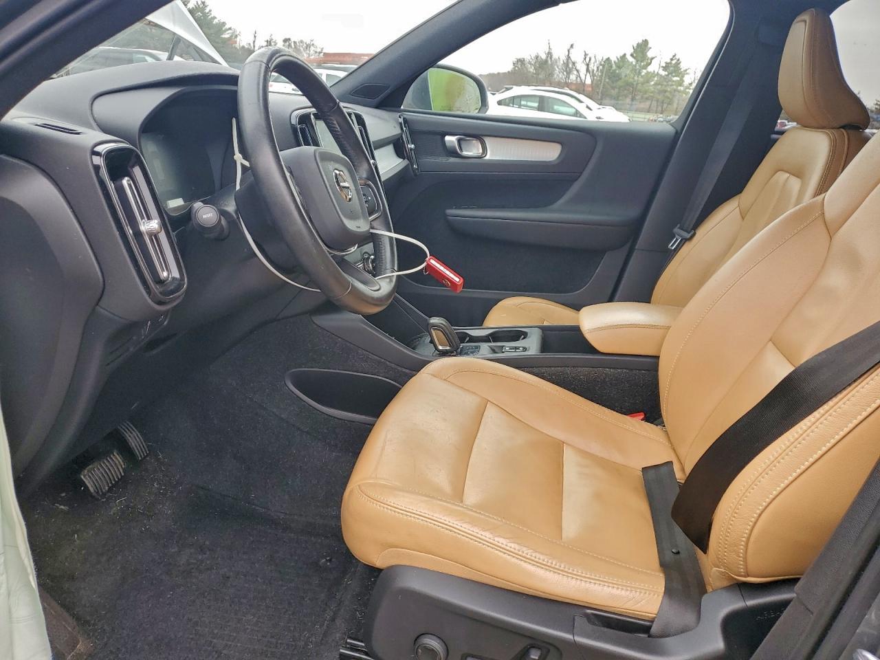 2019 Volvo Xc40 T5 Momentum VIN: YV4162UK1K2139908 Lot: 93519795