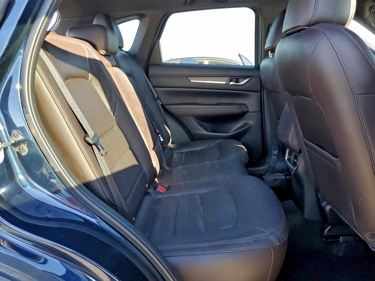 2019 Mazda Cx-5 Signature VIN: JM3KFBEY5K0643729 Lot: 94728325