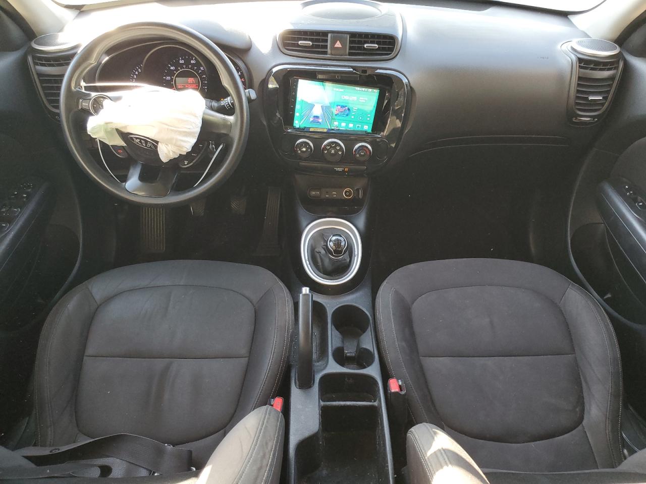 2016 Kia Soul VIN: KNDJN2A26G7277996 Lot: 93197765