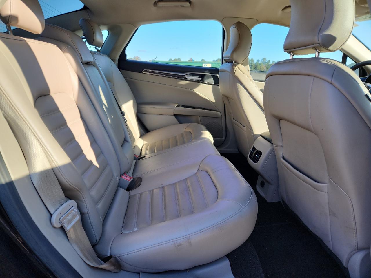 2017 Ford Fusion Se VIN: 3FA6P0HD5HR249800 Lot: 91907955