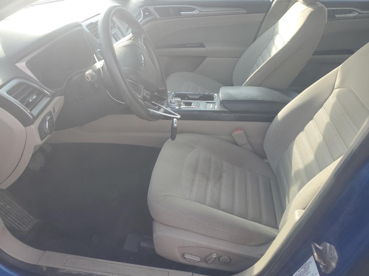 2017 Ford Fusion Se VIN: 3FA6P0H7XHR113236 Lot: 92167045