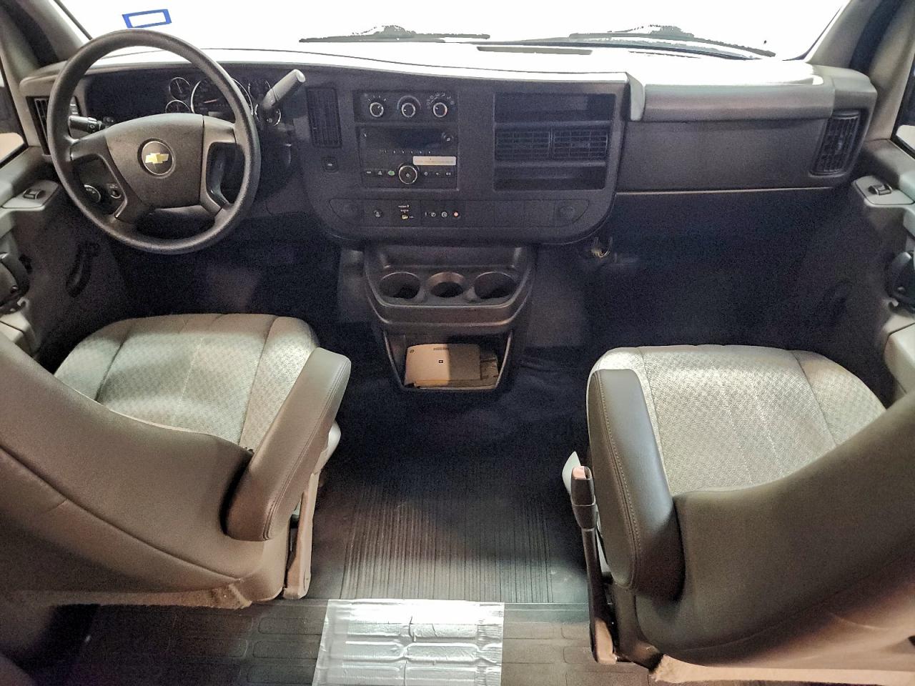 2012 Chevrolet Express G2500 Ls VIN: 1GAWGPFG3C1180729 Lot: 92721925