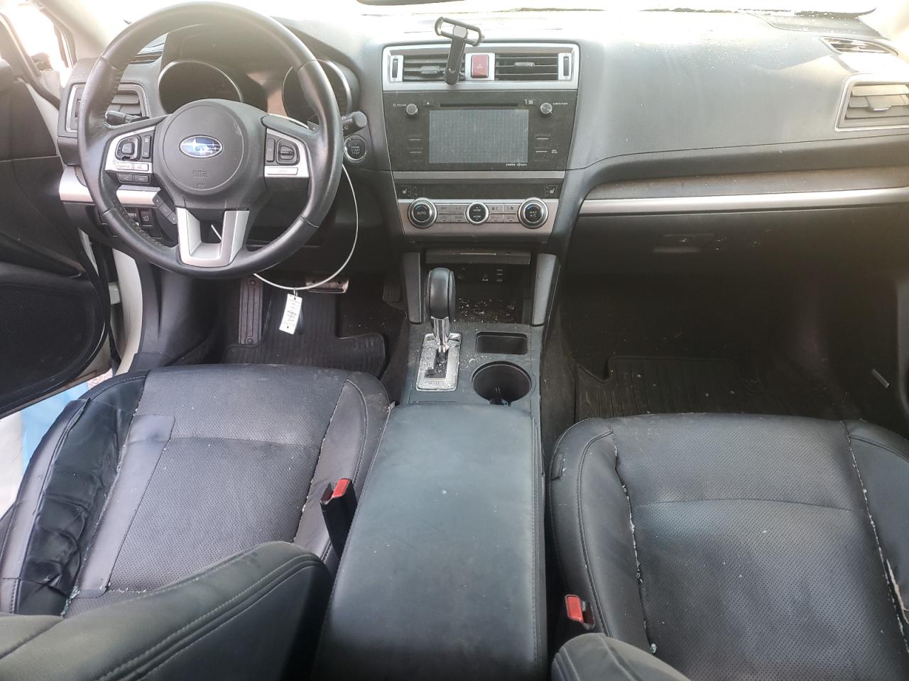 2015 Subaru Outback 2.5I Limited VIN: 4S4BSBLC5F3207247 Lot: 82224225