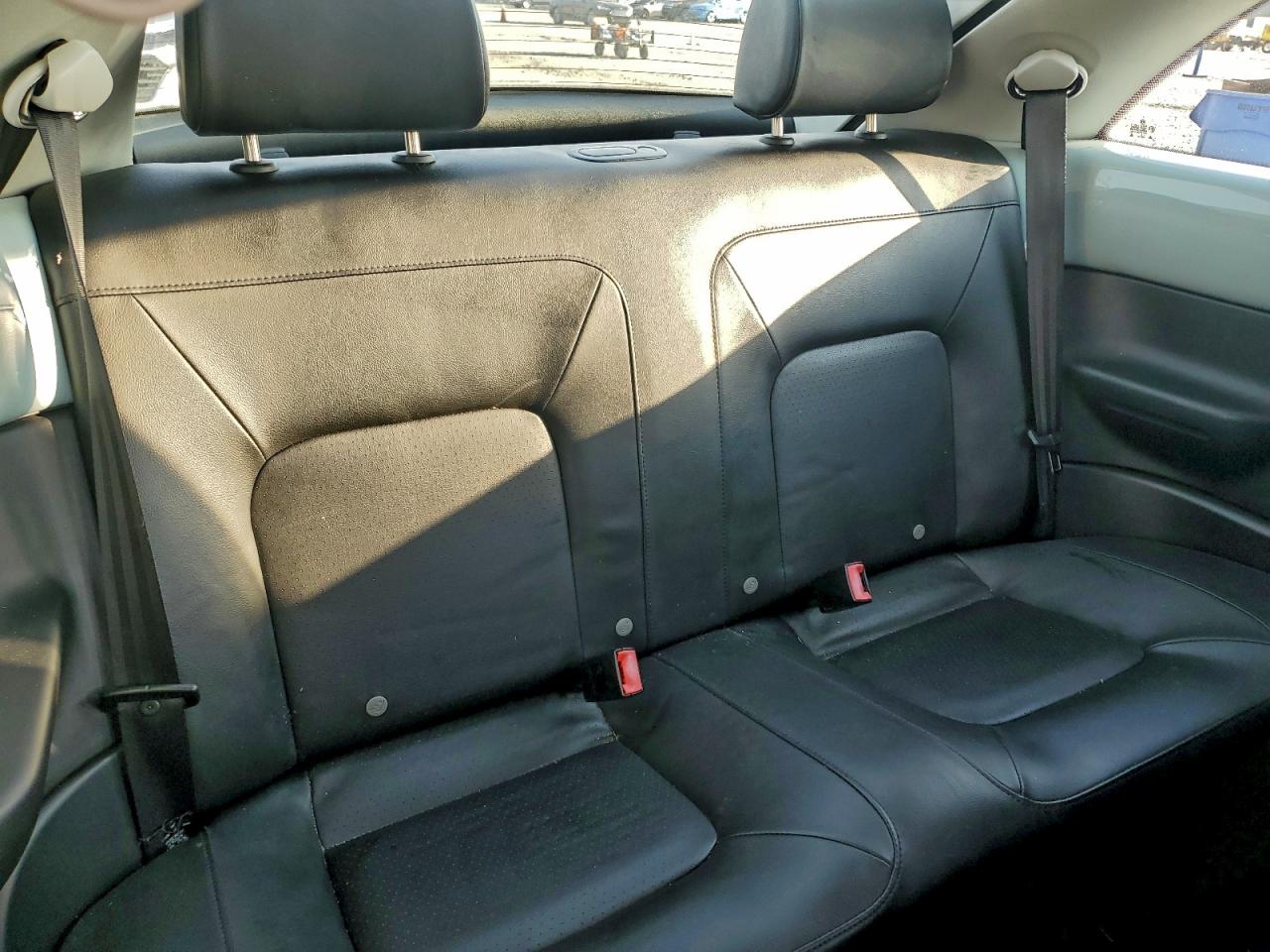 2010 Volkswagen New Beetle VIN: 3VWRW3AG0AM035300 Lot: 93841905