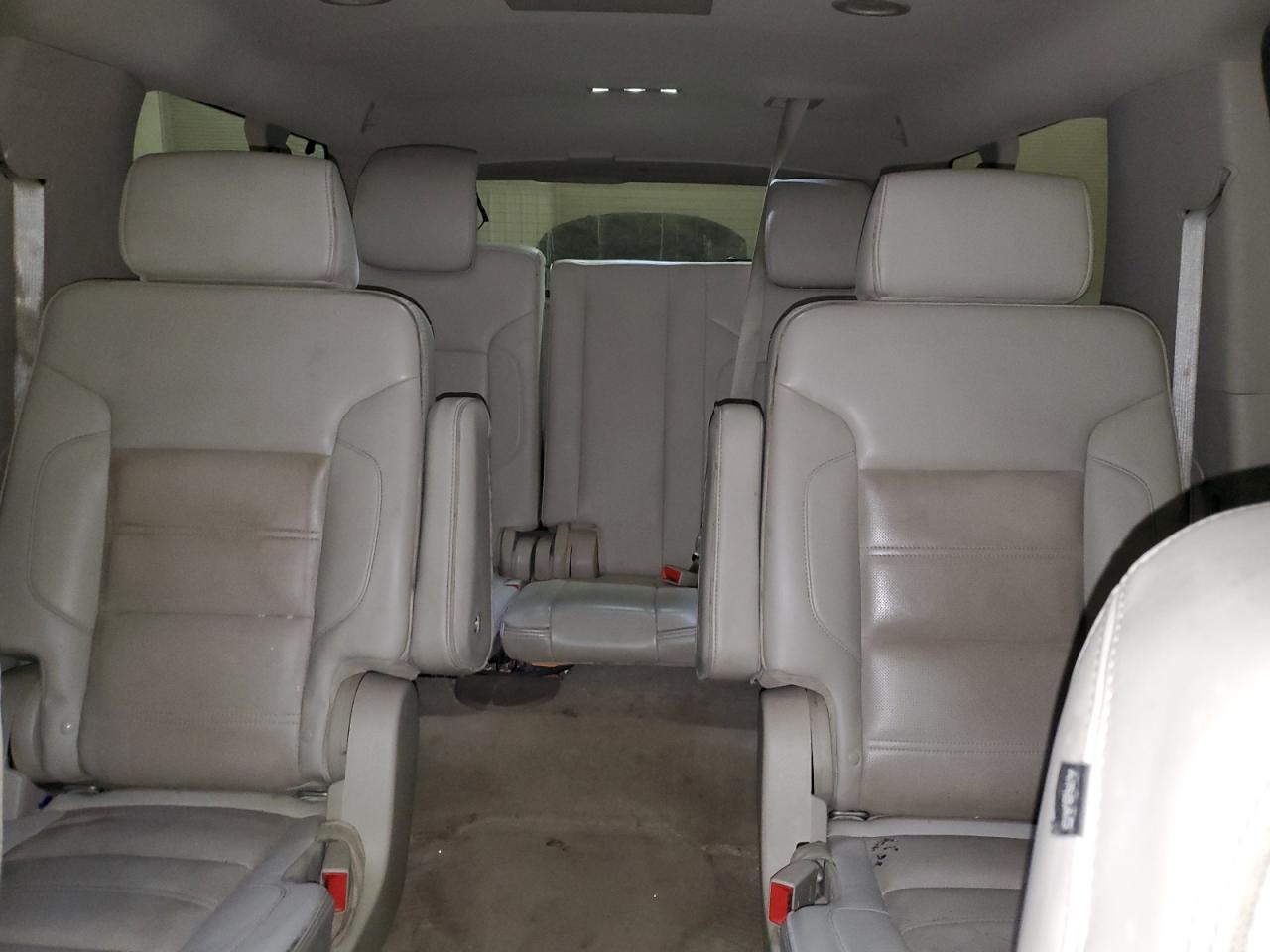 2015 GMC Yukon Xl Denali VIN: 1GKS2JKJ9FR160871 Lot: 92326635