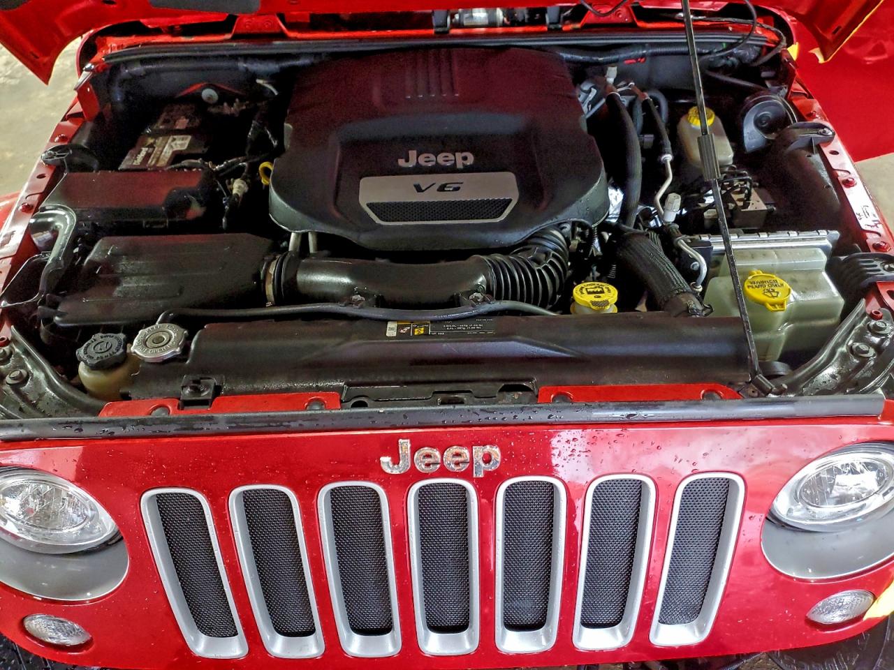 2018 Jeep Wrangler Sahara VIN: 1C4AJWBGXJL883118 Lot: 93772575