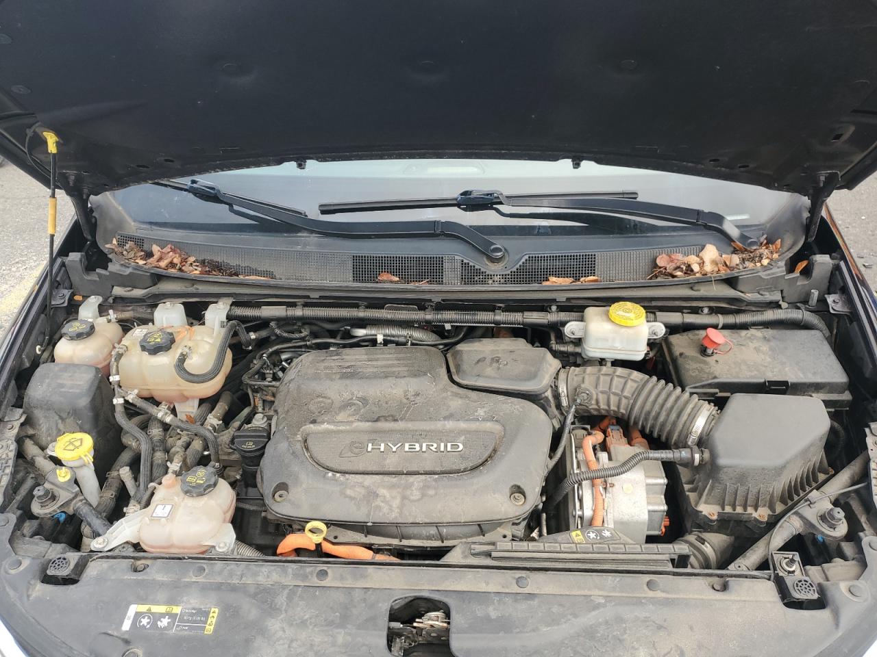 2018 Chrysler Pacifica Hybrid Touring Plus VIN: 2C4RC1H78JR158289 Lot: 92033045