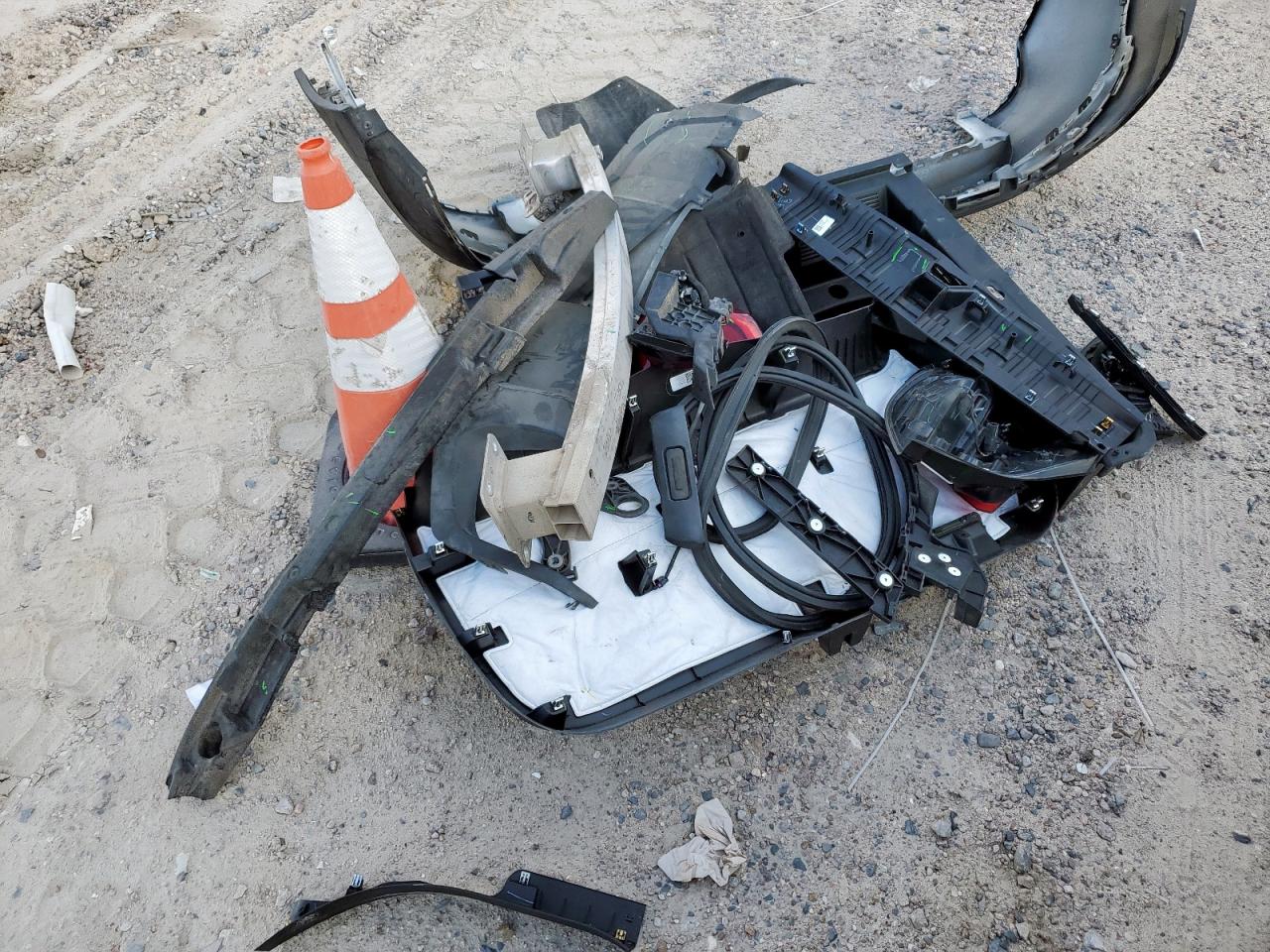 2018 GMC Terrain Sle VIN: 3GKALMEXXJL179987 Lot: 92104935