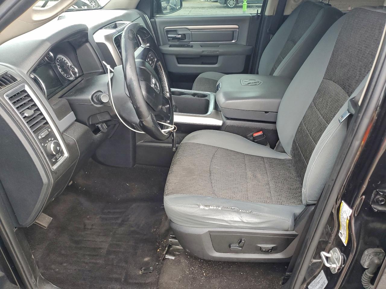 2017 Ram 1500 Slt VIN: 3C6RR7LT1HG549250 Lot: 91879695