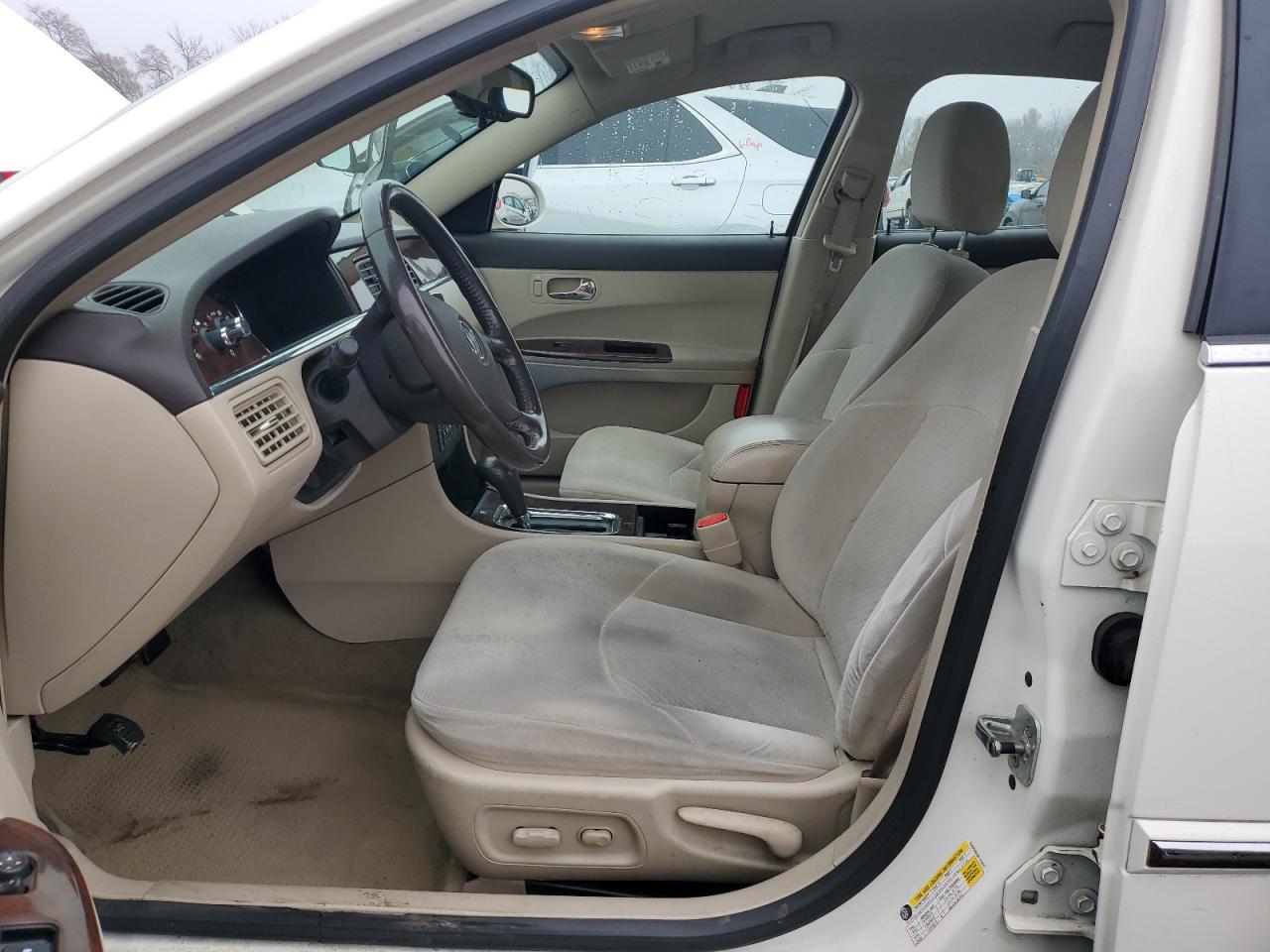 2008 Buick Lacrosse Cx VIN: 2G4WC582681164689 Lot: 93394745