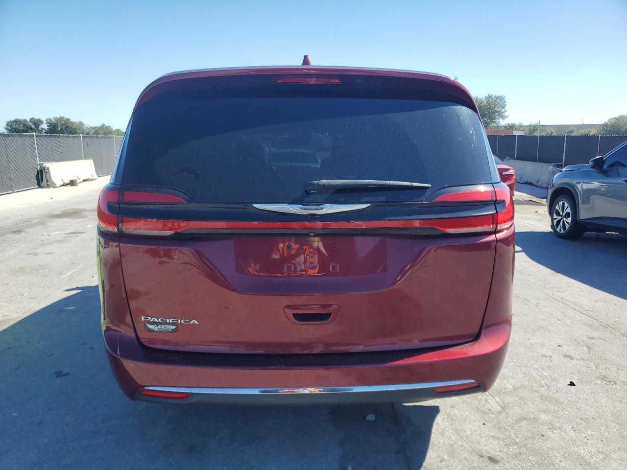 2022 Chrysler Pacifica Touring L VIN: 2C4RC1BG2NR179881 Lot: 91032665