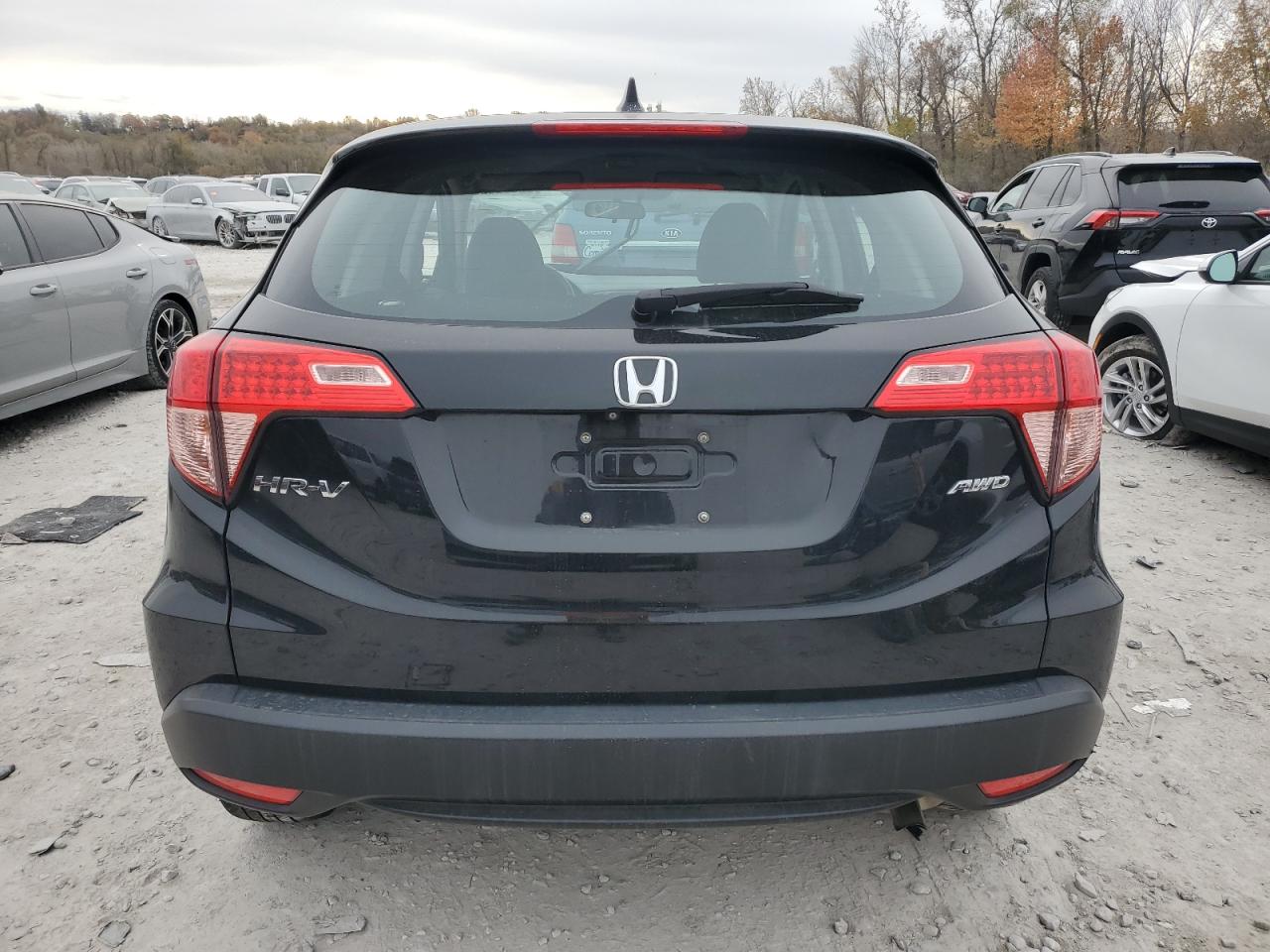 2017 Honda Hr-V Lx VIN: 3CZRU6H32HG707731 Lot: 92355325