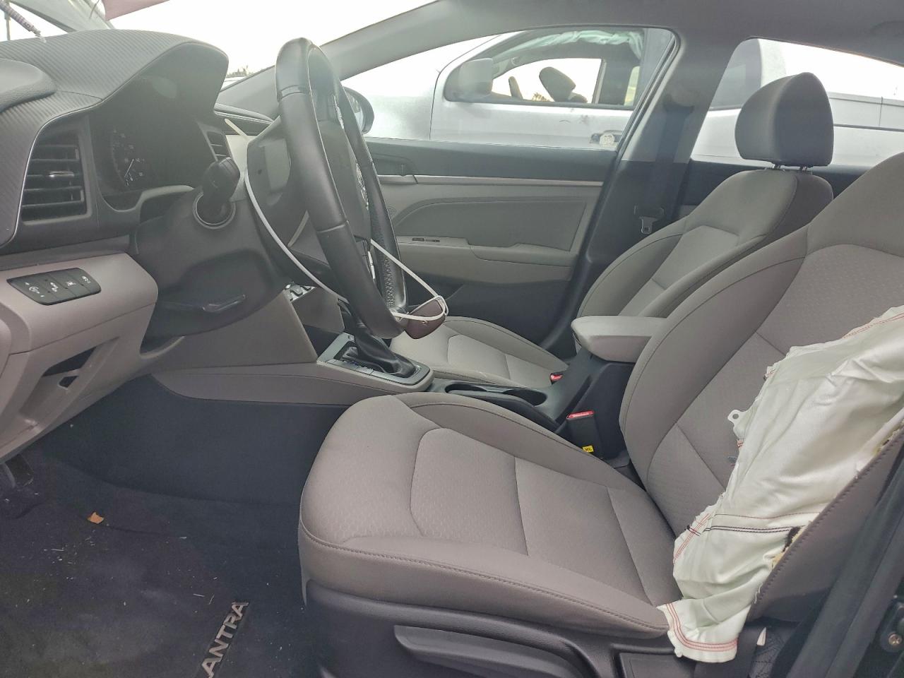 2019 Hyundai Elantra Sel VIN: KMHD84LF3KU786918 Lot: 94083655