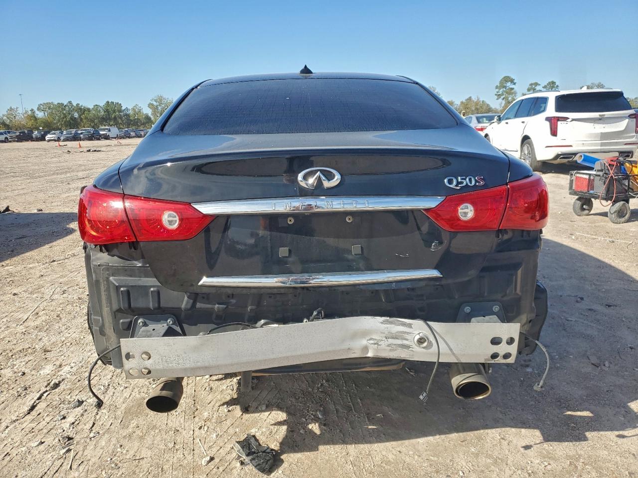 2014 Infiniti Q50 Base VIN: JN1BV7AP0EM685697 Lot: 93828555