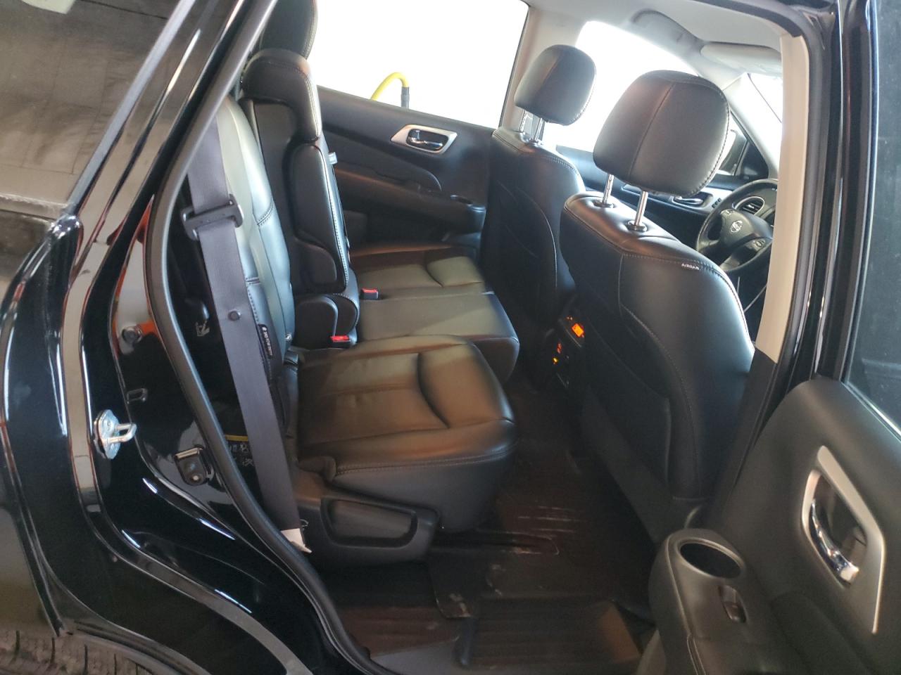 2018 Nissan Pathfinder S VIN: 5N1DR2MN5JC654691 Lot: 92811945