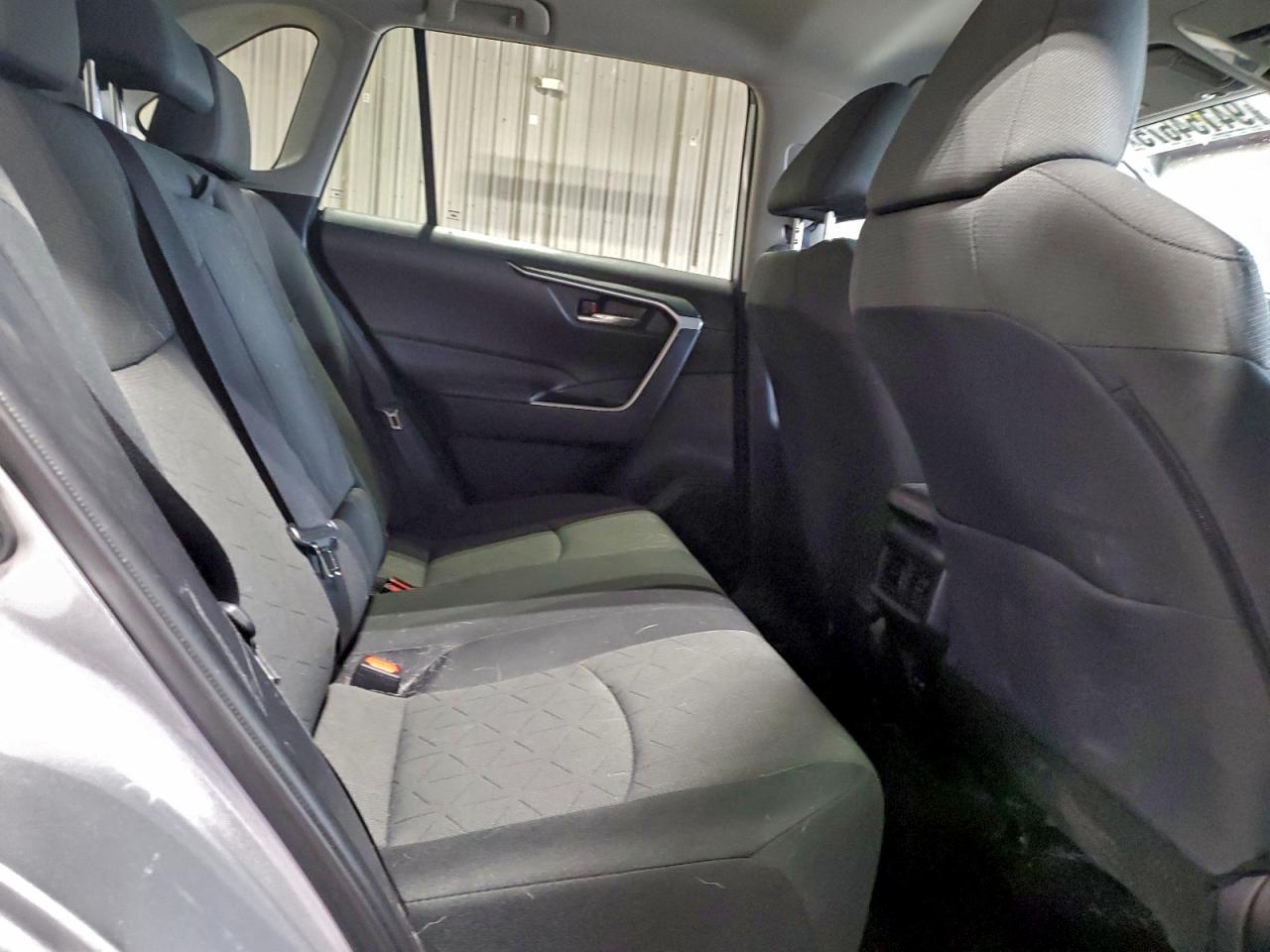 2021 Toyota Rav4 Xle VIN: 2T3P1RFV9MW197061 Lot: 94154675