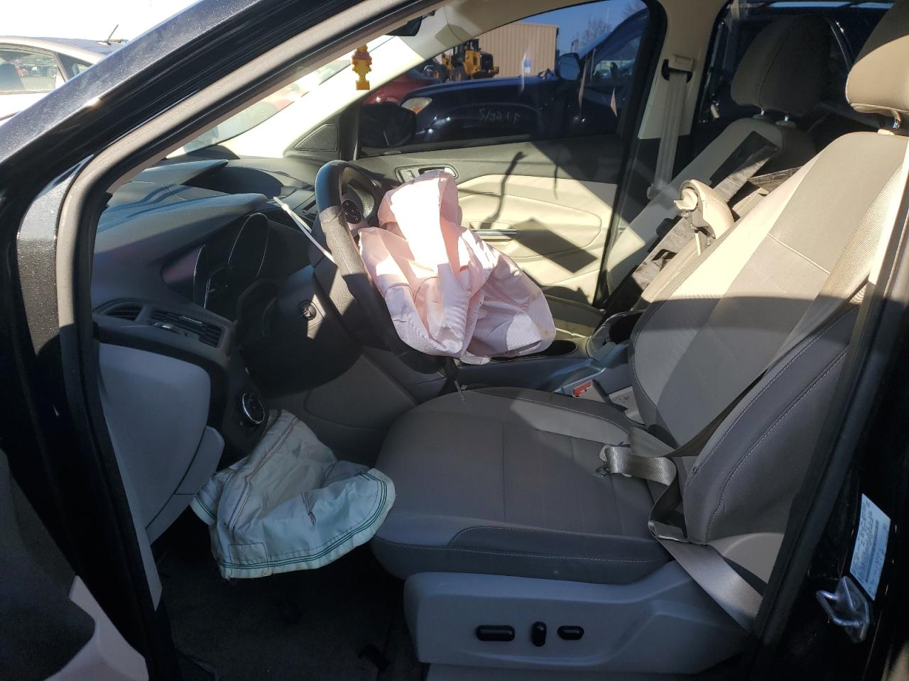 2015 Ford Escape Se VIN: 1FMCU0G72FUA23572 Lot: 93216535