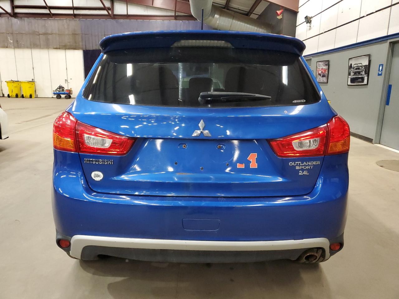 2016 Mitsubishi Outlander Sport Es VIN: JA4AR3AWXGZ042352 Lot: 92882835