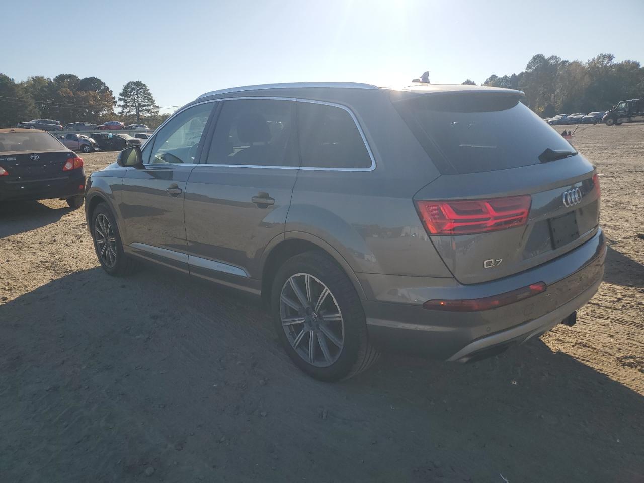 2018 Audi Q7 Premium Plus VIN: WA1LAAF70JD002579 Lot: 90879275