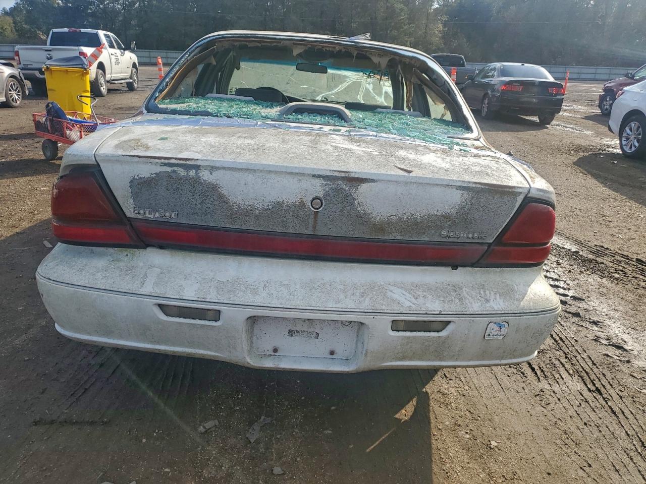 1997 Oldsmobile 88 Base VIN: 1G3HN52K8V4808242 Lot: 90514455