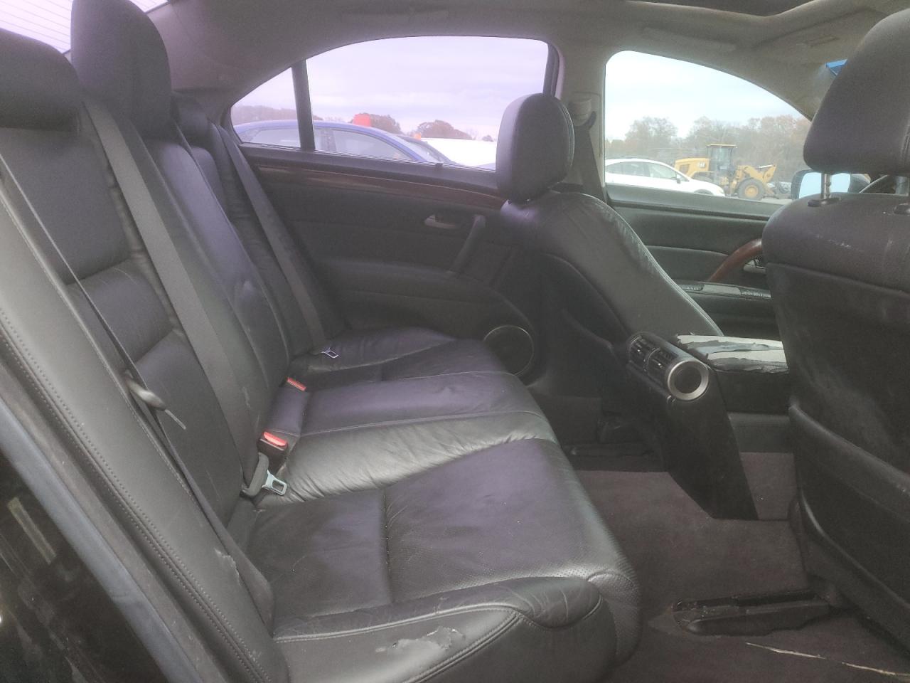 2010 Acura Rl VIN: JH4KB2F67AC001171 Lot: 90427315