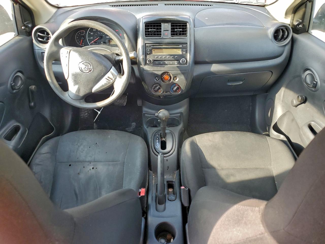 2015 Nissan Versa S VIN: 3N1CN7AP3FL950418 Lot: 93401245