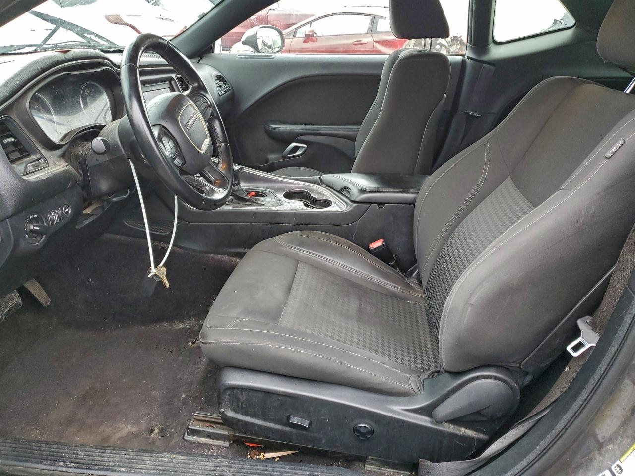 2018 Dodge Challenger Sxt VIN: 2C3CDZAG4JH138305 Lot: 94071165