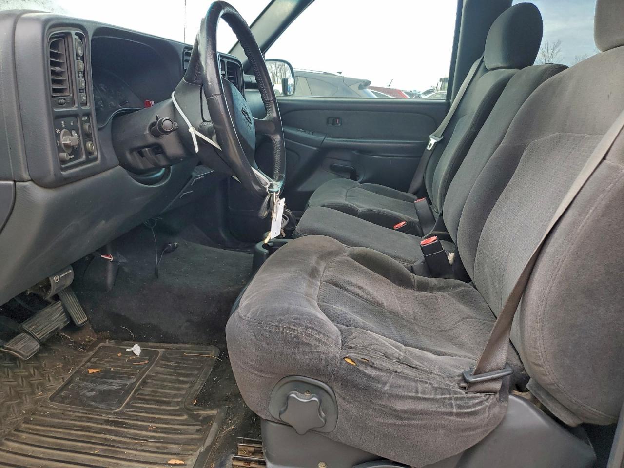 2002 Chevrolet Silverado K1500 VIN: 1GCEK19T72Z266889 Lot: 93964555