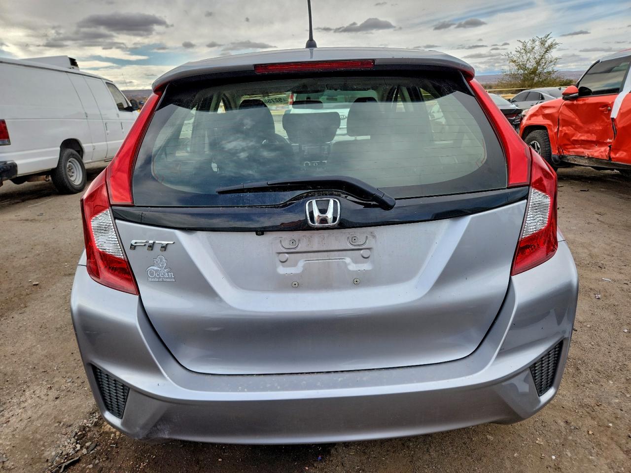 2017 Honda Fit Lx VIN: JHMGK5H51HS020701 Lot: 92755615